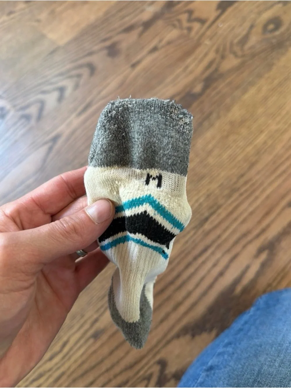Youth medium low cut socks